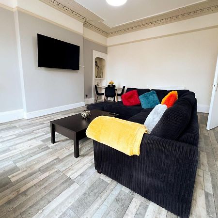 Premium 2Br Flat In The City Centre Glasgow Eksteriør billede