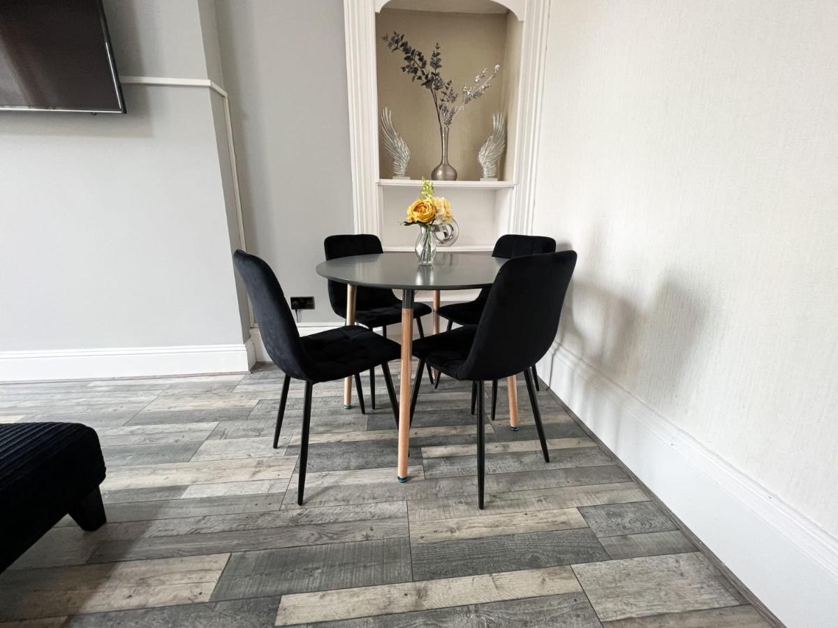 Premium 2Br Flat In The City Centre Glasgow Eksteriør billede